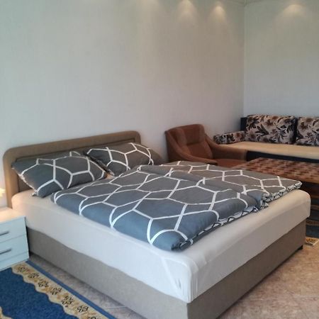Prenociste Orhideja Hotel Odzak Luaran gambar